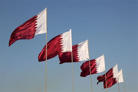 What Do The Colors And Symbols Of The Flag Of Qatar Mean? - WorldAtlas.com