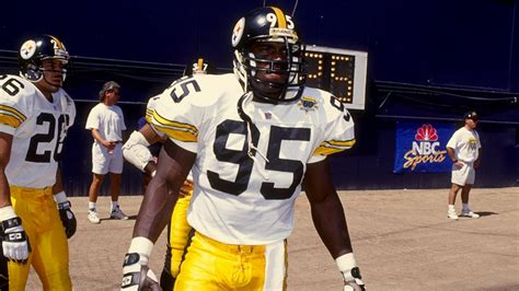 Report: Former Steelers Linebacker Arrested, Allegedly Pulled Gun On Wife - CBS Pittsburgh