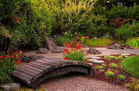 A small garden bridge for your Japanese garden | 50 Dreamy and Delightful Garden Bridge Ideas ...