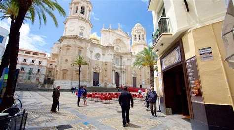 Cadiz Cathedral in Old Town Cádiz | Expedia.co.uk