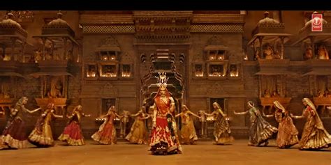 Watch: Ghoomar Song From Padmavati