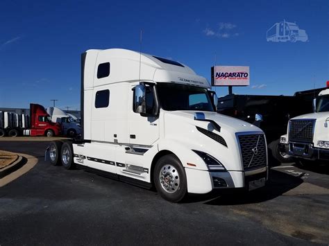 2023 VOLVO VNL64T860 For Sale In Nashville, Tennessee | TruckPaper.com