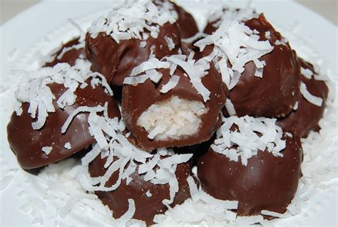 Coconut Bon Bons | Cooking Mamas