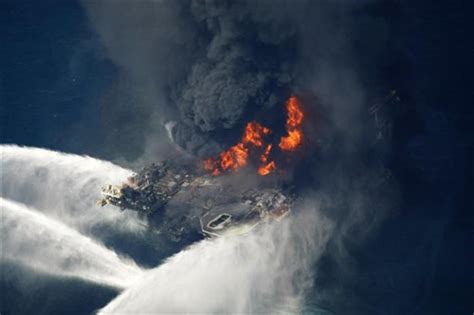 Louisiana Oil Rig Explosion - CBS News