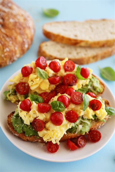 scrambled eggs on toast healthy