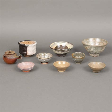 Various Types Of Pottery 9 Pieces Auction