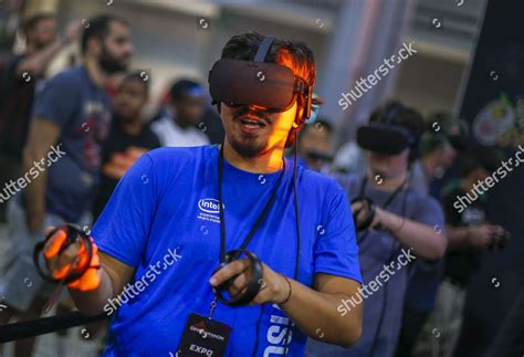 Participant Tries Virtual Reality Gaming Console Editorial Stock Photo ...