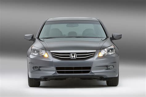 Honda Civic, The Best Choice for both Honda 2011 Sedan & Coupe