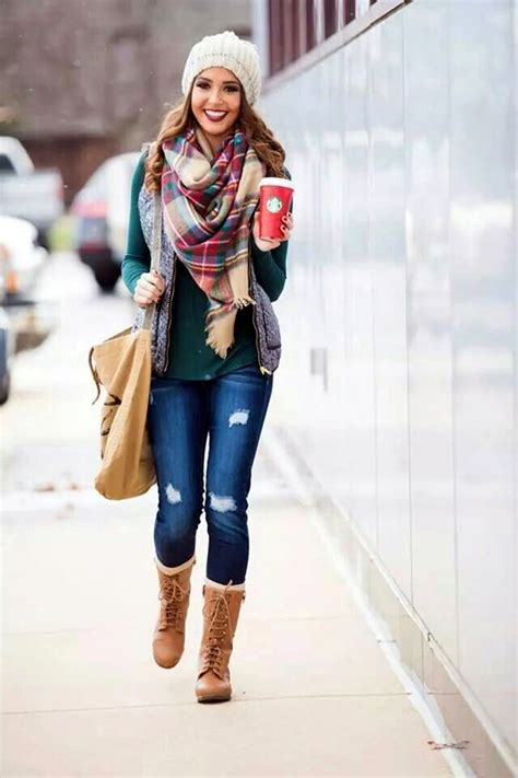 45 Scarf Outfit Ideas to try this Winter