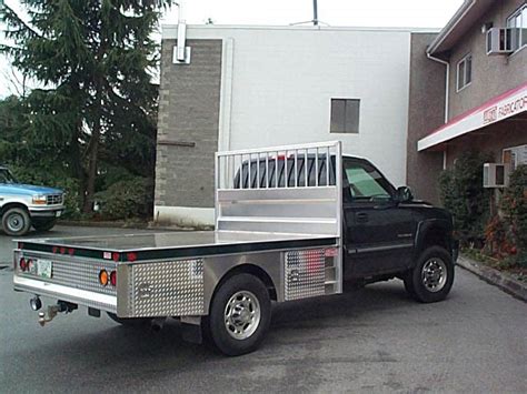 Flat Deck Trucks | Langfab - Truck Bodies, Trailers & Custom Fabrication