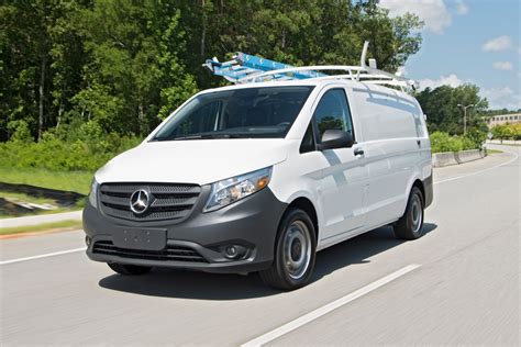 2017 Mercedes-Benz Metris Review & Ratings | Edmunds