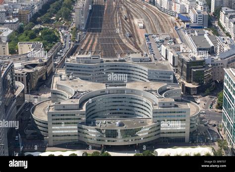 Gare Montparnasse railway station view from Montparnasse tower (Tour ...