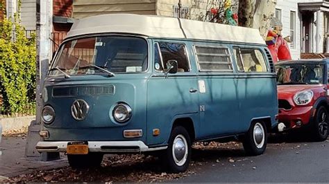 Return of the Microbus? Volkswagen unveils electric 'hippie bus' - ABC News