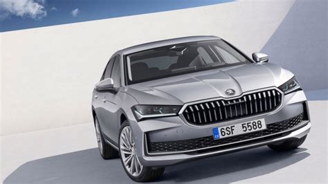 2025 Skoda Superb Price and specifications