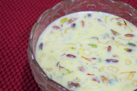 Basundi | Gujarati Sweet Recipe | Gujarati Rasoi