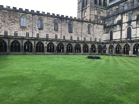 I visited the courtyard : r/harrypotter