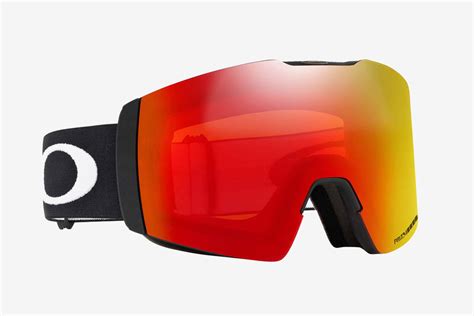 Oakley Prizm React Goggles | HiConsumption