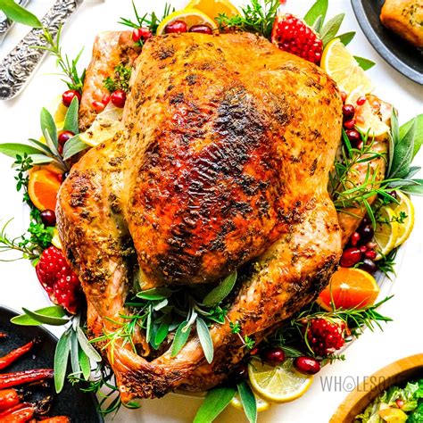 Easy Roasted Thanksgiving Turkey Recipe - Story Telling Co