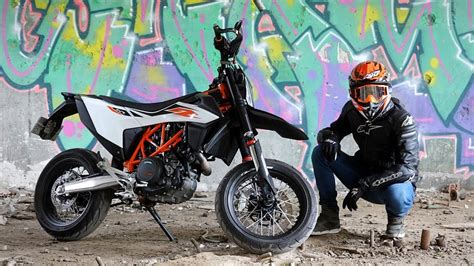 2020 KTM 690 SMC R | Supermoto Review - YouTube