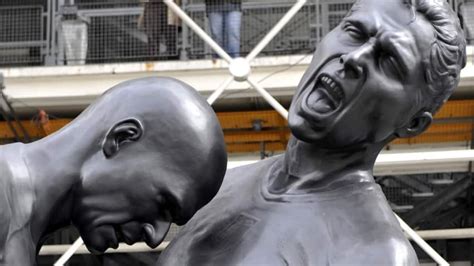 Zidane's soccer headbutt immortalized in Paris sculpture - World - CBC News