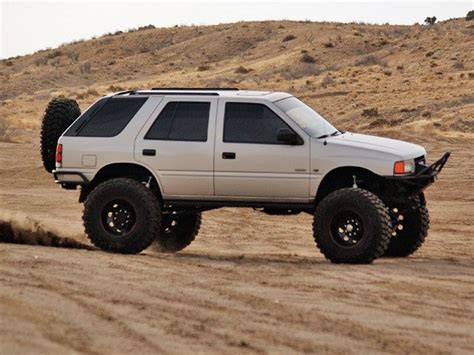 Isuzu Rodeo | Honda passport, Rodeo, Nissan terrano