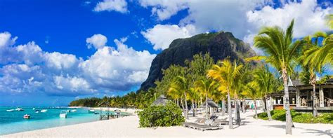 Top 8 Beaches in Mauritius Offering You A Perfect Holiday Vibe