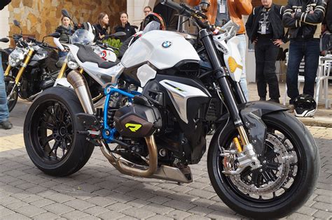 New Bmw Roadster Bike : BMW E-Power Roadster Electric Motorcycle Prototype Revealed : Share the ...