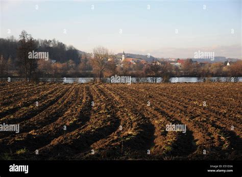 Loamy soil Stock Photo - Alamy