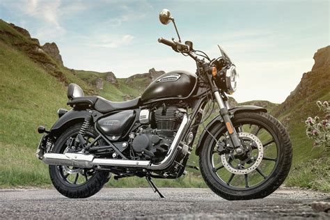 2021 Royal Enfield Meteor 350 First Look (7 Fast Facts, Specs + Photos) - GearOpen.com