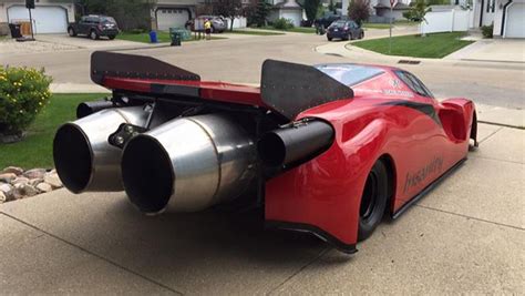 Canadian builds Ferrari Enzo lookalike jet car