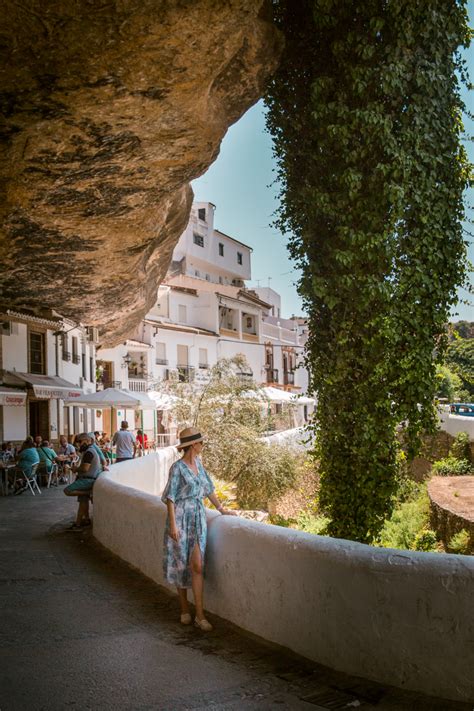 Setenil de Las Bodegas: White Village Under the Rock