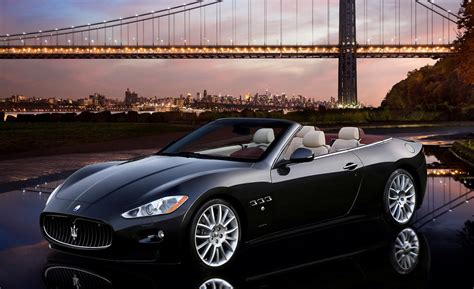 2012 Maserati GranTurismo Convertible - Information and photos - MOMENTcar