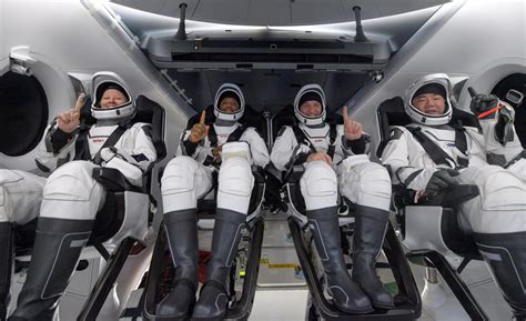 NASA SpaceX Crew-1 Astronauts Splash Down Safely After Record Space ...