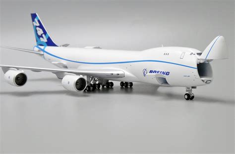 ScaleModelStore.com :: JC Wings 1:400 - LH4169C - Boeing Company Boeing 747-8F