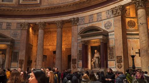 Pantheon Interior Description