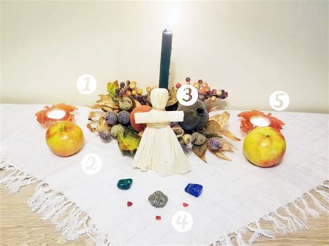 Flying the Hedge: Mabon Altar 2019