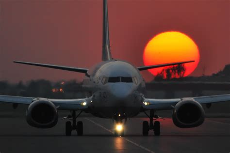 Boeing 737 Wallpaper - WallpaperSafari