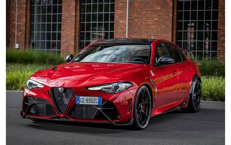 Middle East - Alfa Romeo Giulia GTAm wins readers election of AUTO BILD SPORTSCARS | Alfa Romeo ...