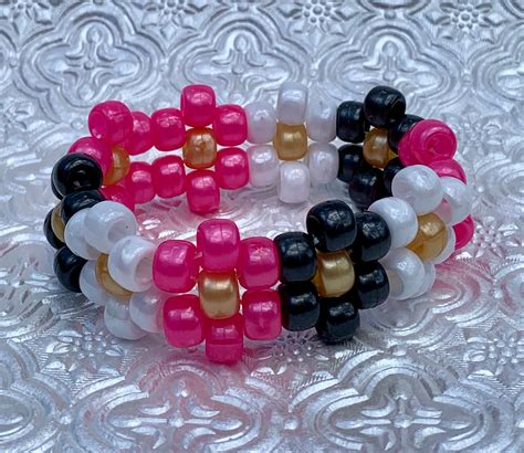 Pony bead flower bracelet | Etsy