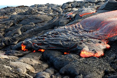 Photos: Hawaii lava flow – WANE 15