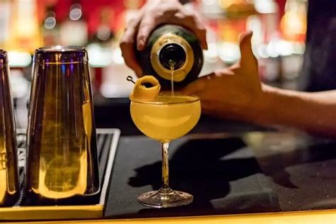 12 Best Masterclasses for Cocktail Making Cardiff - Gin and Cocktail Bars