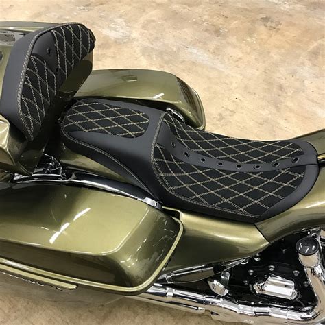 Custom Motorcycle Seat Gallery – Bux Customs