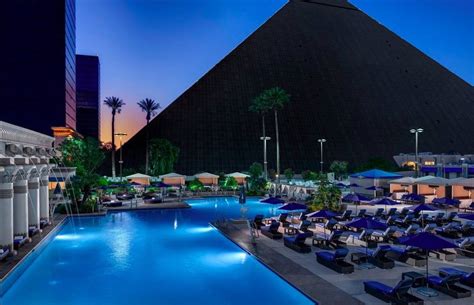 The 9 Best Budget Hotels on the Las Vegas Strip in 2019