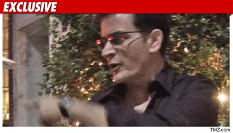 charlie sheen no teeth picture | Celebrity Gossip