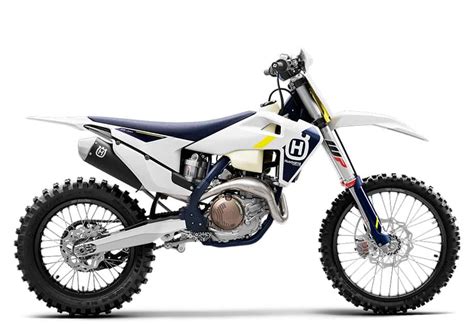 The 11 Best 4-Stroke Dirt Bikes Available (2022) - Dirt Bike Planet