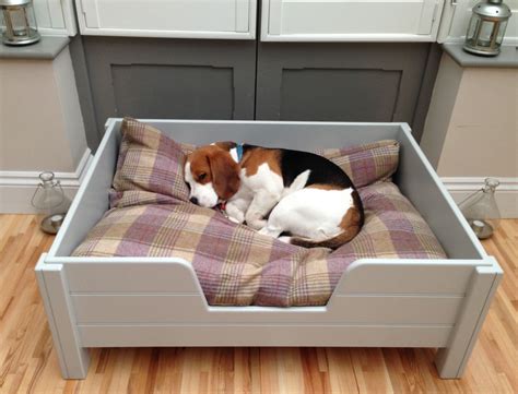 20+ Wooden Dog Beds Diy – HomeDecorish