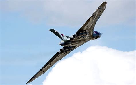 Avro Vulcan (Wallpaper 4) aircraft photo gallery | AirSkyBuster