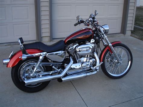 2005 Harley-Davidson® XL1200C Sportster® 1200 Custom (Candy Orange / Inca Orange Pearl), Waupun ...