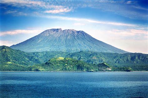 Gunung Agung, Bali | ONE WITH NATURE