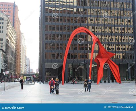 Calder Sculpture, Federal Plaza, Chicago Editorial Stock Photo - Image of downtown, illinois ...